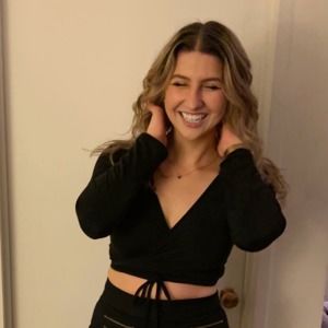 Meet your Posher, Zeynep